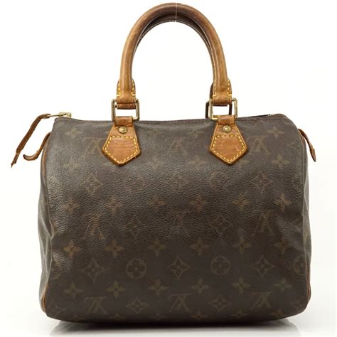 louis vuitton handbags catalog.